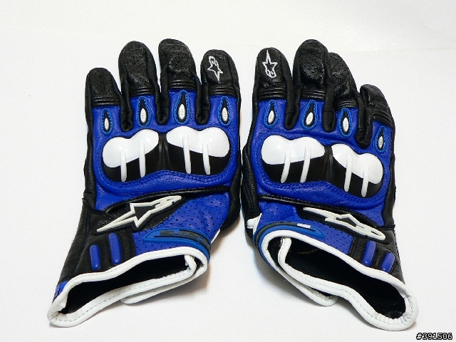 [分享]  A星星 OCTANE S-MOTO GLOVE