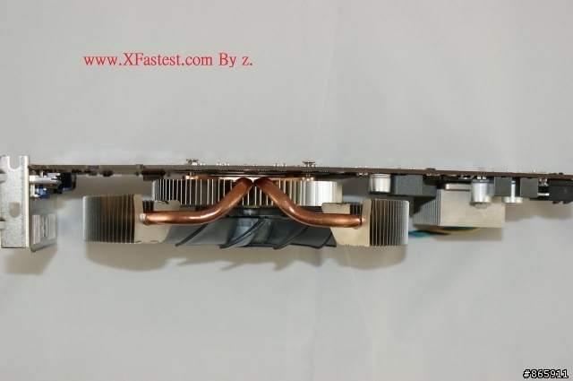 微星9CM超大風扇尺寸顯示卡R4870-MD1G霸氣登場!