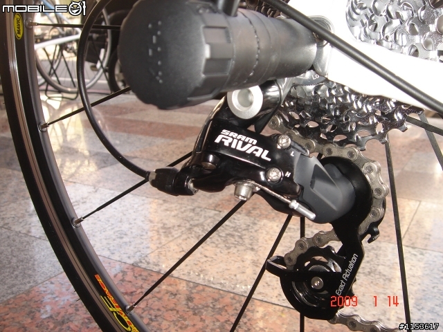 (阿志桑的分享)2009 FESTINO PRIMNERA 公路車開箱