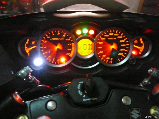 [開箱文] 08 GSX1300R隼