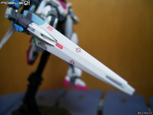 1/144 00鋼彈