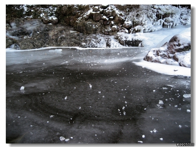 ★★★ 鵓鴣巖——世外洞天之冰雪