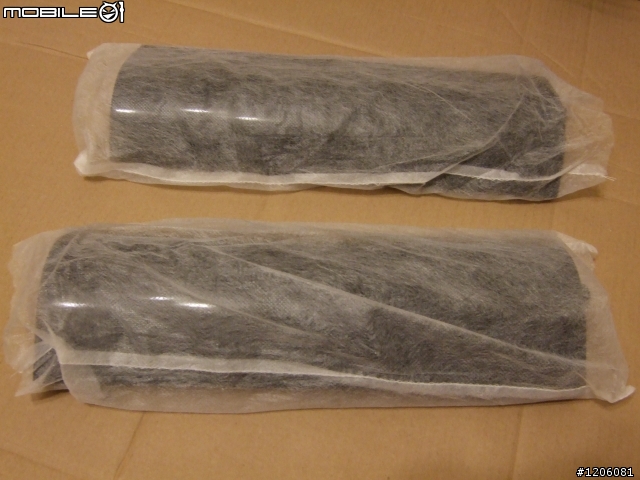 (開箱文)(補上新圖LG45FD合體)高貴不貴 不用破壞牆壁打洞 高品質電視架