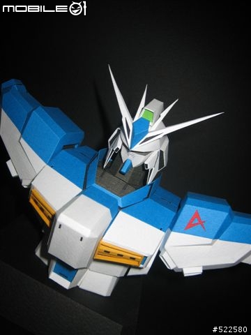 June設計的Hi_nu_Gundam (紙模型)