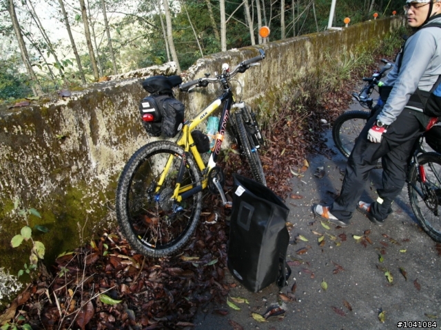 埔里->力行產業道路off road->褔壽山農場->梨山->宜蘭->台北
