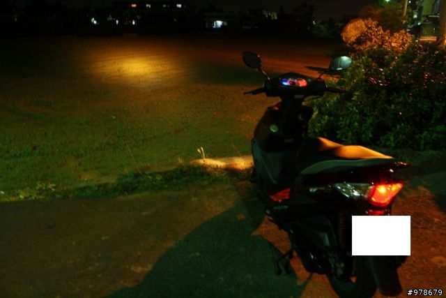 {燒}就是那道光~大年初一超便宜開箱(H4大燈){補上真車實測!!!}