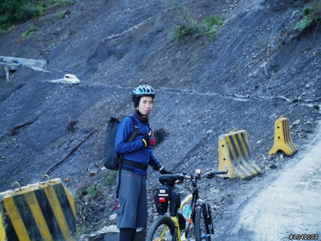 埔里->力行產業道路off road->褔壽山農場->梨山->宜蘭->台北