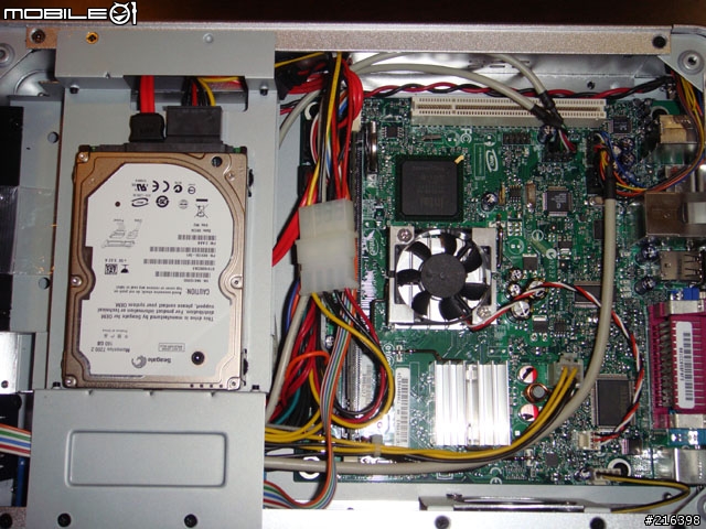 Intel D945GCLF2 (ATOM 330 1.6G 雙核心)  跑Windows 7