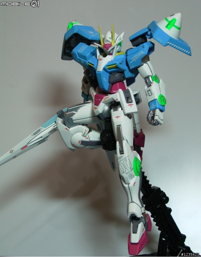 1/144 00鋼彈