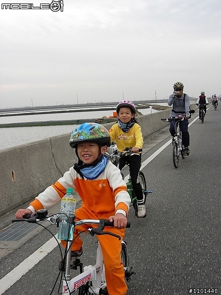 單車漫遊快速公路+吃吃喝喝