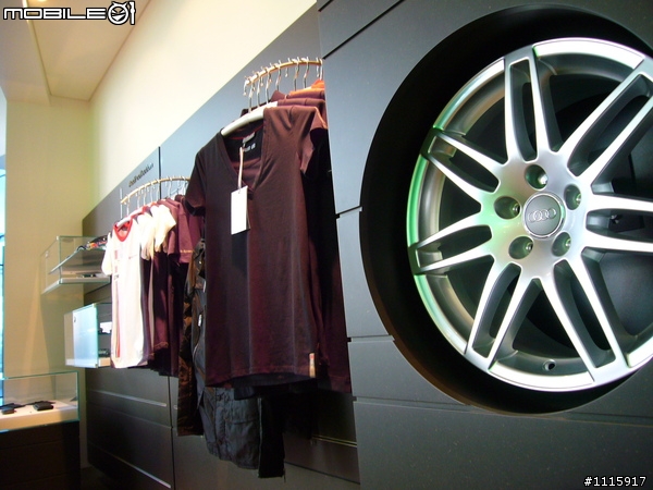 AUDI 的品牌基地 Audi Forum Tokyo
