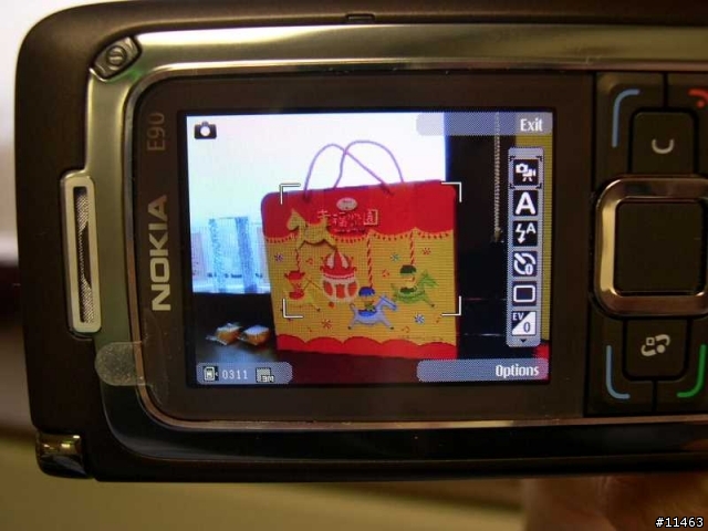 [2009-2-4 更新:倉頡輸入][開箱分享] 商務手機的王者 Nokia E90-1 Communicator