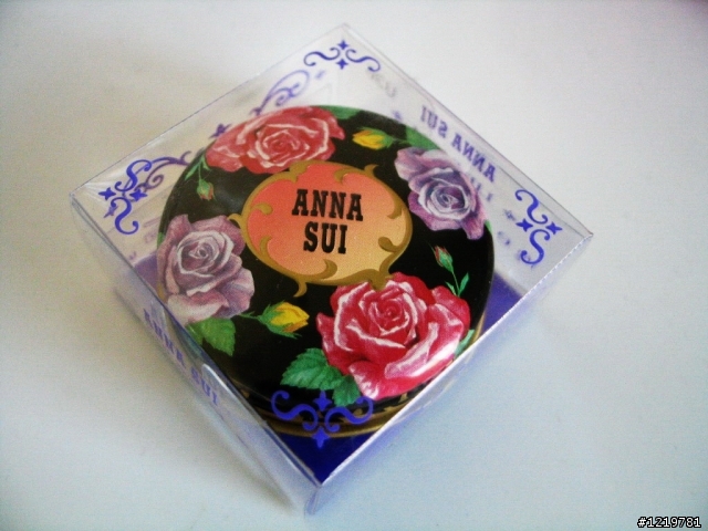 ANNA SUI  護唇膏