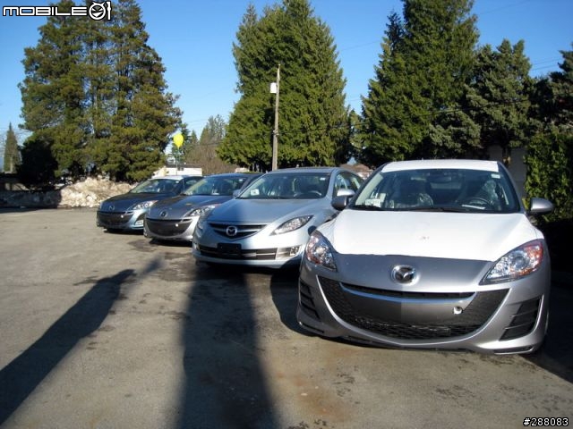 [2/8更新] [新增照片在57樓!]2010年式 MAZDA 3 5Dr/4Dr實車搶先看!!!