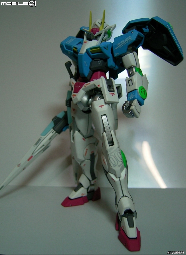1/144 00鋼彈