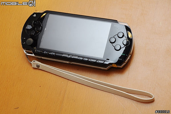 [特別企畫]大嘴巴的隨身3C直擊 愛紗祝Mobile01網友牛年順心