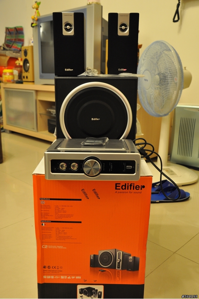 [開箱] Edifier C2