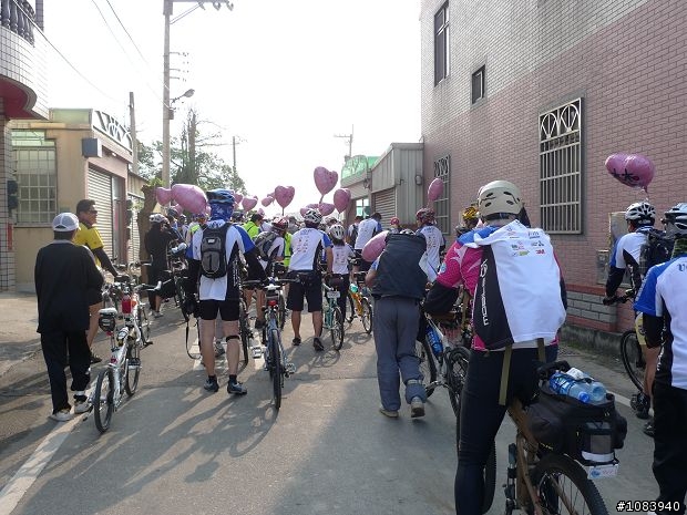 『分享』林北愛騎團快樂出航企-2009年媽祖萬人崇bike完美演出!!