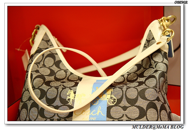 [MoMo桑分享] COACH HERITAGE STRIPE 女性兩用側肩包