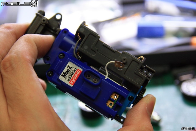 [分享][新手教學第一章] KYOSHO MINI-Z AWD 從無到有詳細組裝教學！
