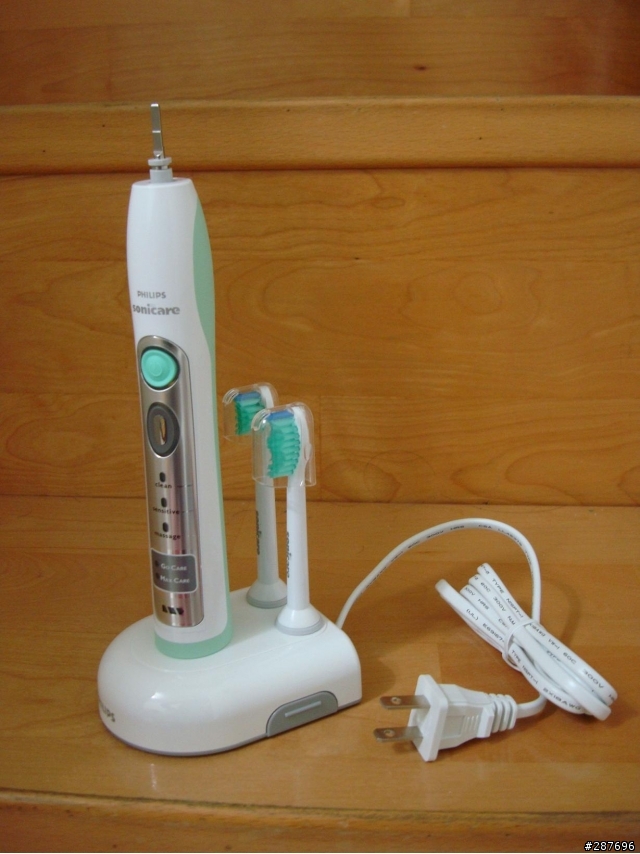 [分享] Philips sonicare HX6902 音波牙刷