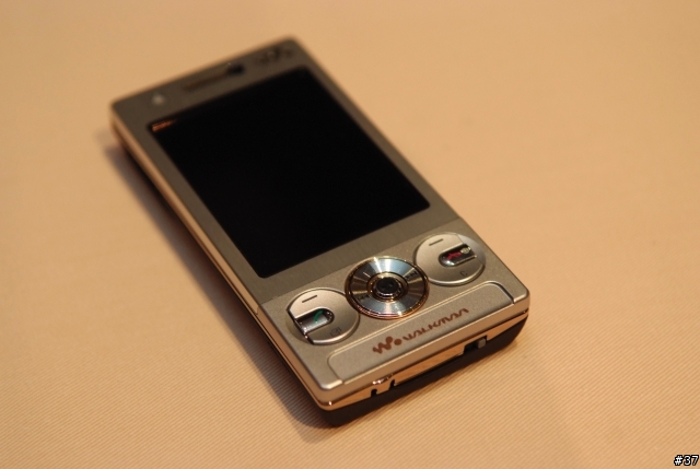 SonyEricsson 2009新機發表--W705