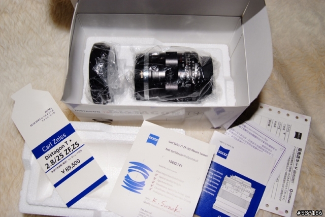 [開箱]Real ZF!!! Zeiss+Fuji 合壁，ZF Distagon 25mm/F2.8 開箱試拍～