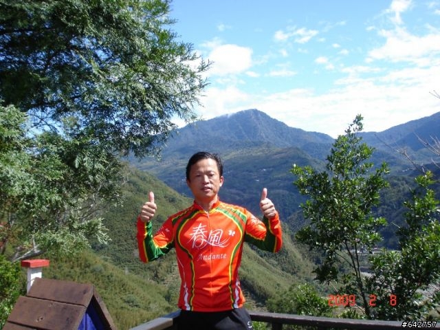 弱雞四人組之薰衣草花園(尖石)完全制霸，同場加映八五山與數碼天空殘念之旅