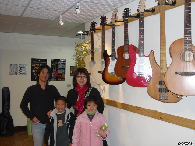 單車和機車一起回娘家去.