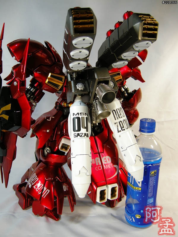 大機器人的浪漫2~G-SYSTEM 1/72 SAZABI~45公分超大沙薩比!!完美的鏡面！！