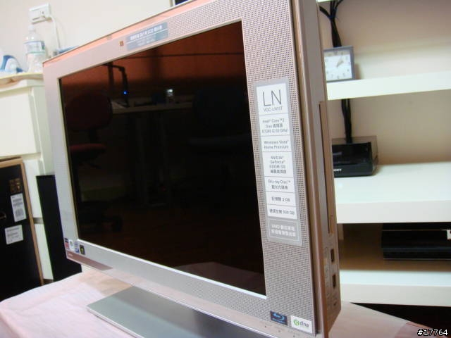 [SOHO族 最佳選擇]SONY VAIO VGC-LN15T 薄型家用電腦