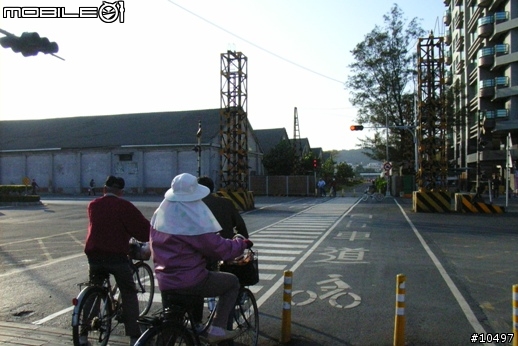 [高雄]西臨港線自行車道(百張圖多)
