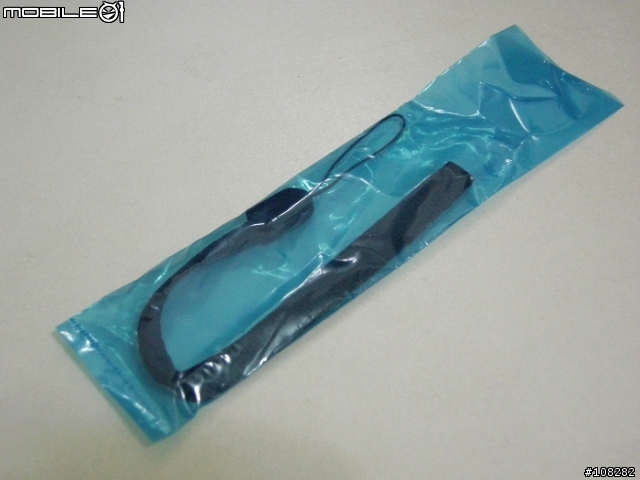 [分享][瑕疵???](紅黑機才有嗎???)緋紅/黑 簡單開箱~非山寨機XD!_3月3日2009更新