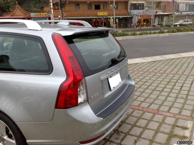 新增 VOLVO獲「Cesar五根骨頭大獎」圖片 + Volvo V50新手開箱文- 我家也有狗明星