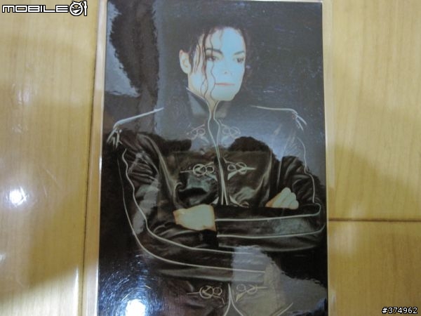 [分享]簡單分享MICHAEL JACKSON DVD 獨一無二 危險之旅 羅馬尼亞 [2/12新增照片]