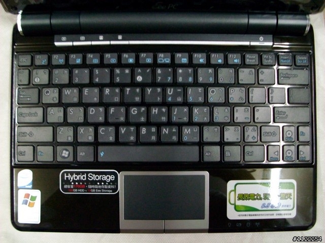 [分享] 台灣版 Asus EeePC 1000HE 開箱文+簡單測試