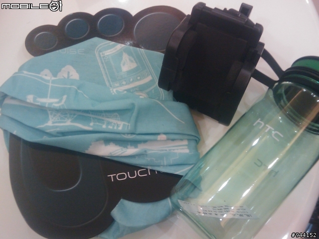 【開箱】Touch Cruise'09 新鮮開箱中