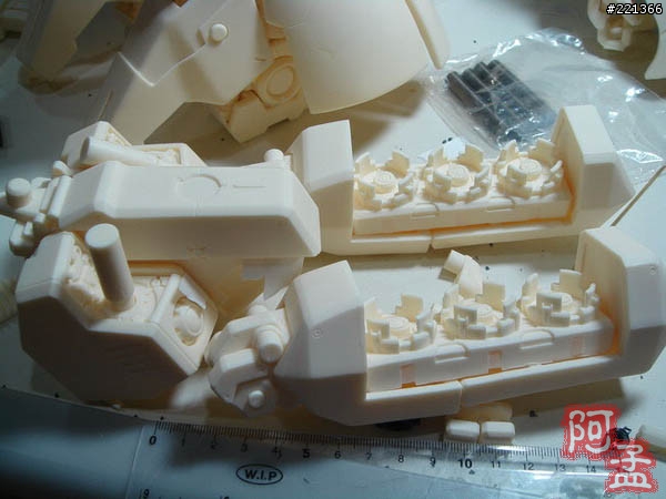 大機器人的浪漫2~G-SYSTEM 1/72 SAZABI~45公分超大沙薩比!!完美的鏡面！！