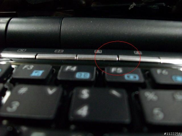 [分享] 台灣版 Asus EeePC 1000HE 開箱文+簡單測試