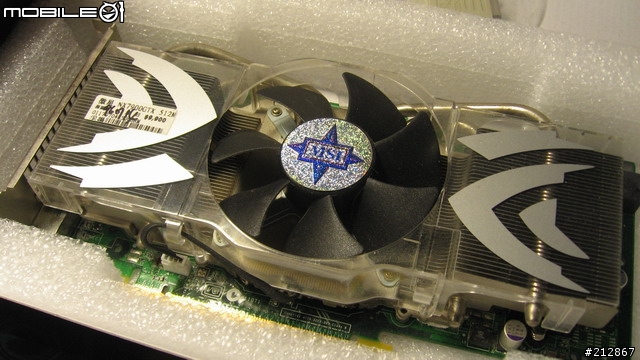 相隔三代的卡王，技嘉 NVIDIA GeForce GTX295 公板顯示卡