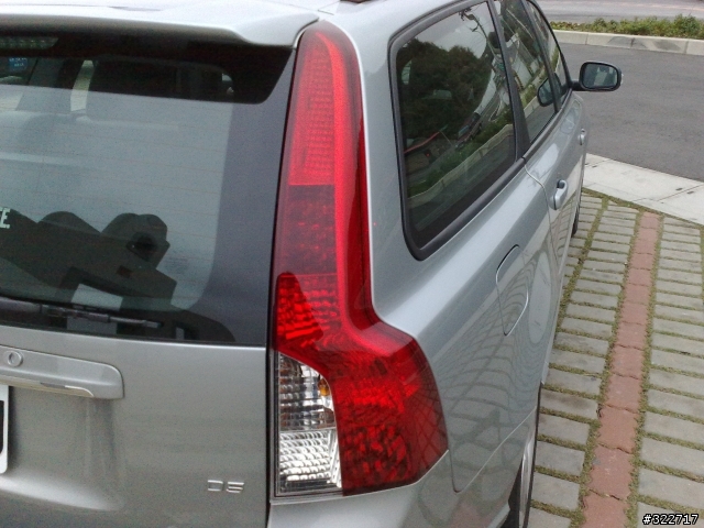 新增 VOLVO獲「Cesar五根骨頭大獎」圖片 + Volvo V50新手開箱文- 我家也有狗明星