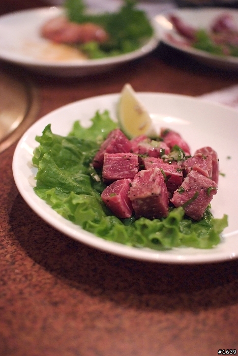 大口吃肉 快意人生 一番館食記