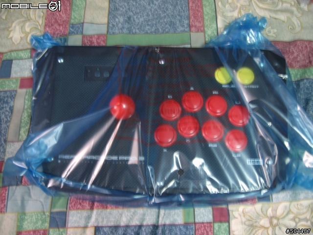 [開箱文]格鬥遊戲的好伙伴 - Hori Real Arcade PRO.3 大型機台搖桿