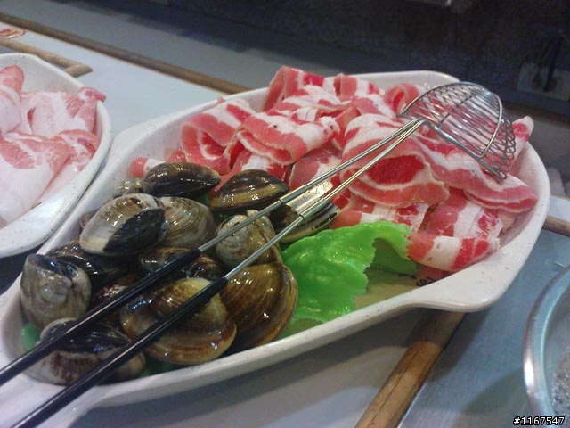 [食記]雙連捷運站附近 好吃超值的日式小火鍋店(冬天推一下)