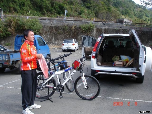 弱雞四人組之薰衣草花園(尖石)完全制霸，同場加映八五山與數碼天空殘念之旅