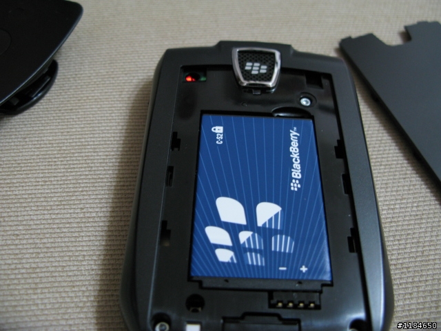 [快速開箱] BlackBerry 8707g - 黑莓測試計劃試用機開箱文