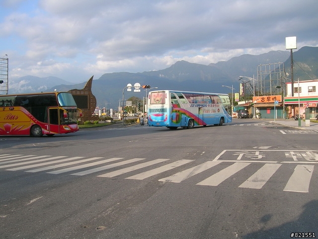 【環東台灣老人長青旅遊活動】高雄市→台東市→花蓮市→宜蘭市→台北市  台灣東部四天遊(圖極多)