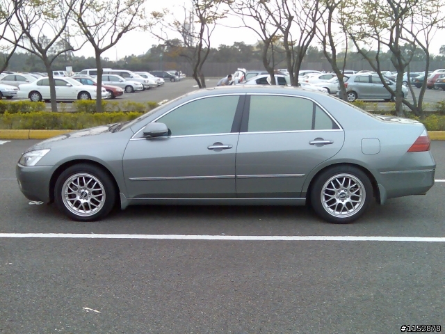 我的7.5th ACCORD V6開箱(很少看到同款車)