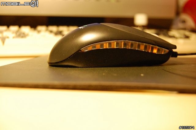 [分享] 人生第一次改裝鼠貼 超級鼠貼