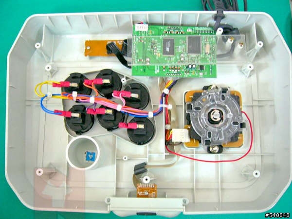 好悶喔，我的劍魂4搖桿...